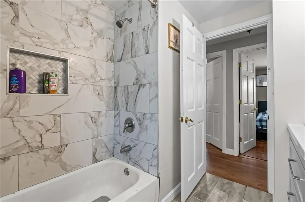 5 Gail Avenue Cranston RI 02905