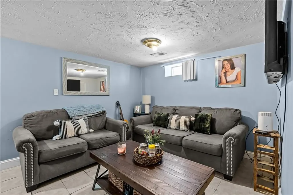 5 Gail Avenue Cranston RI 02905