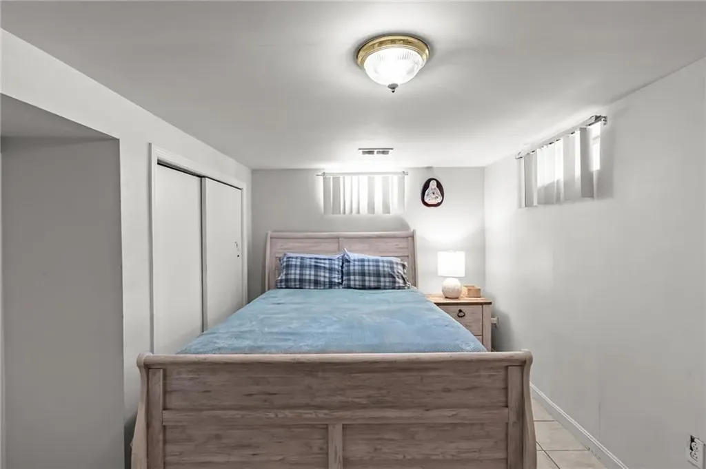 5 Gail Avenue Cranston RI 02905