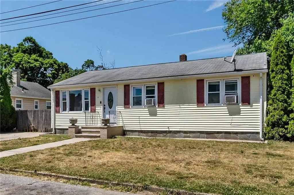 5 Gail Avenue Cranston RI 02905