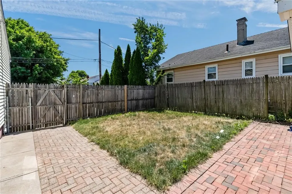 5 Gail Avenue Cranston RI 02905