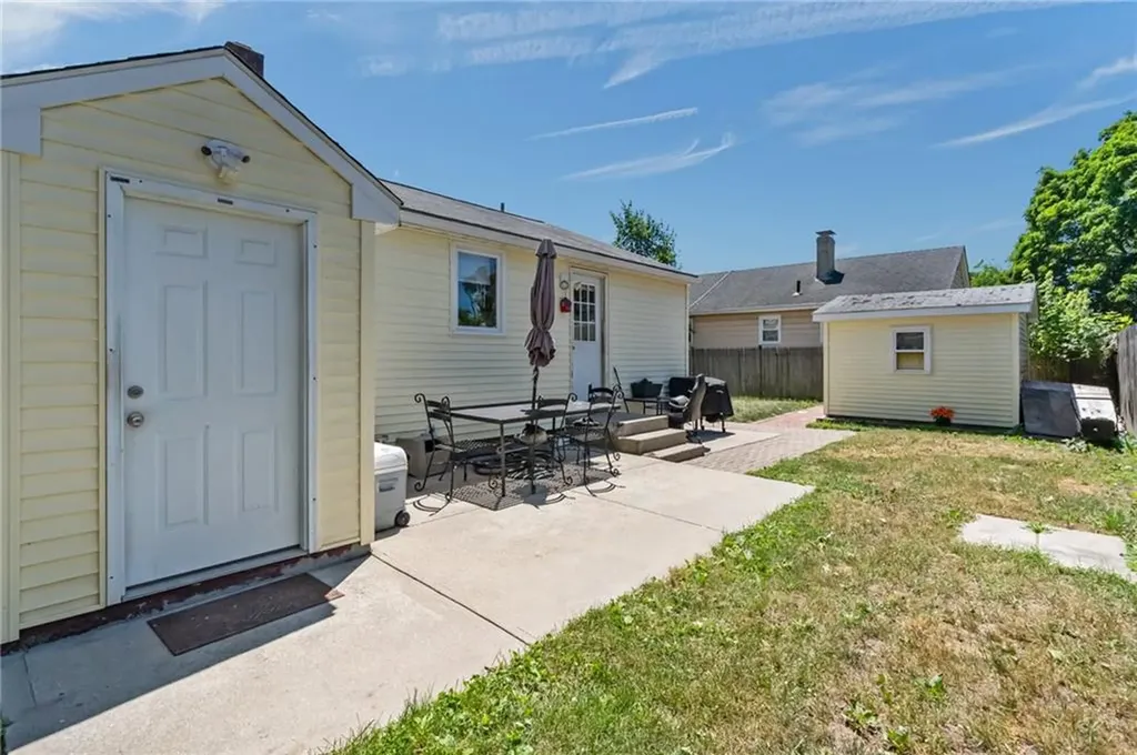 5 Gail Avenue Cranston RI 02905