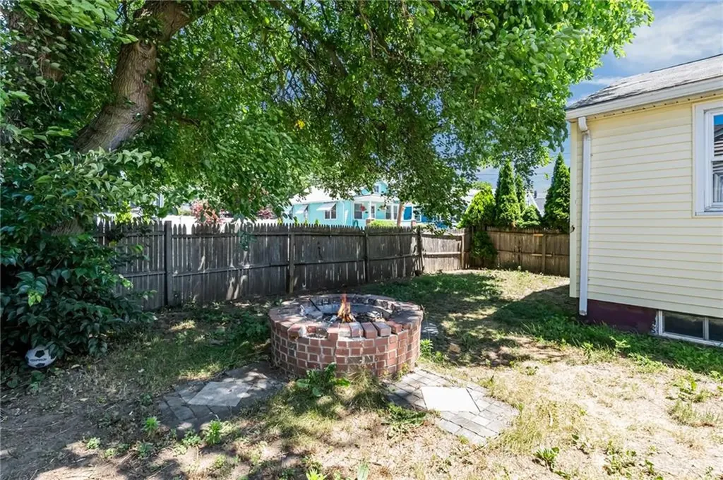 5 Gail Avenue Cranston RI 02905