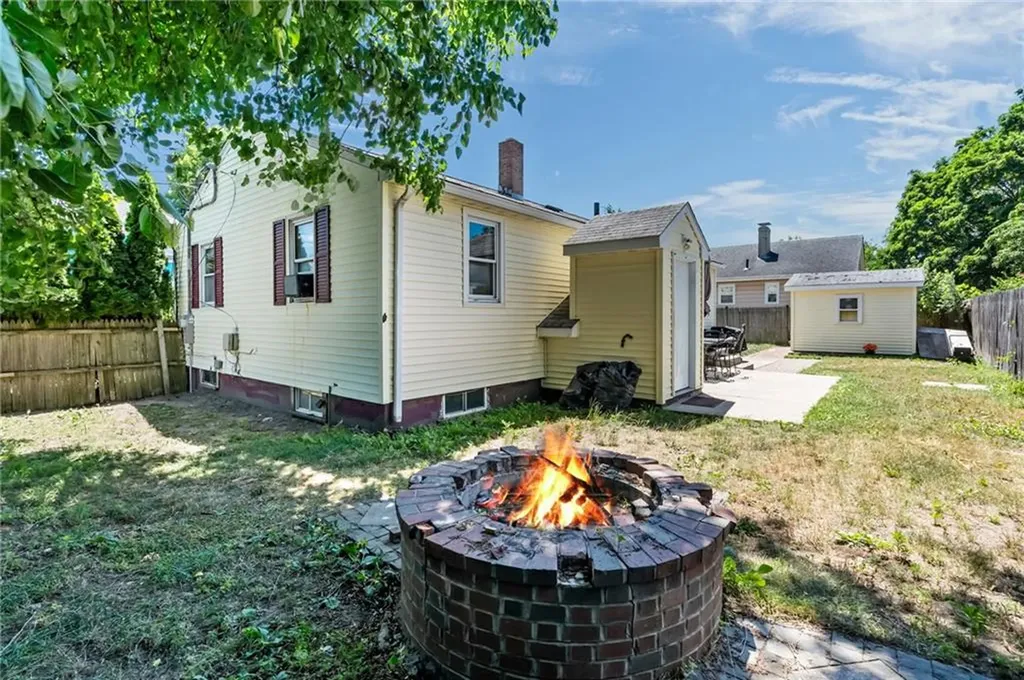 5 Gail Avenue Cranston RI 02905