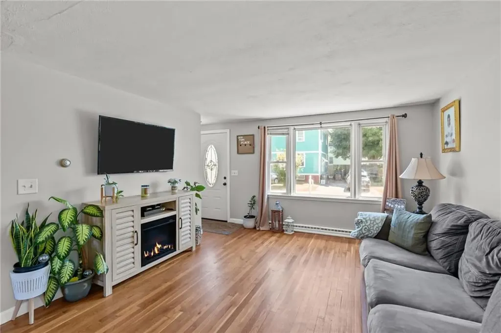 5 Gail Avenue Cranston RI 02905