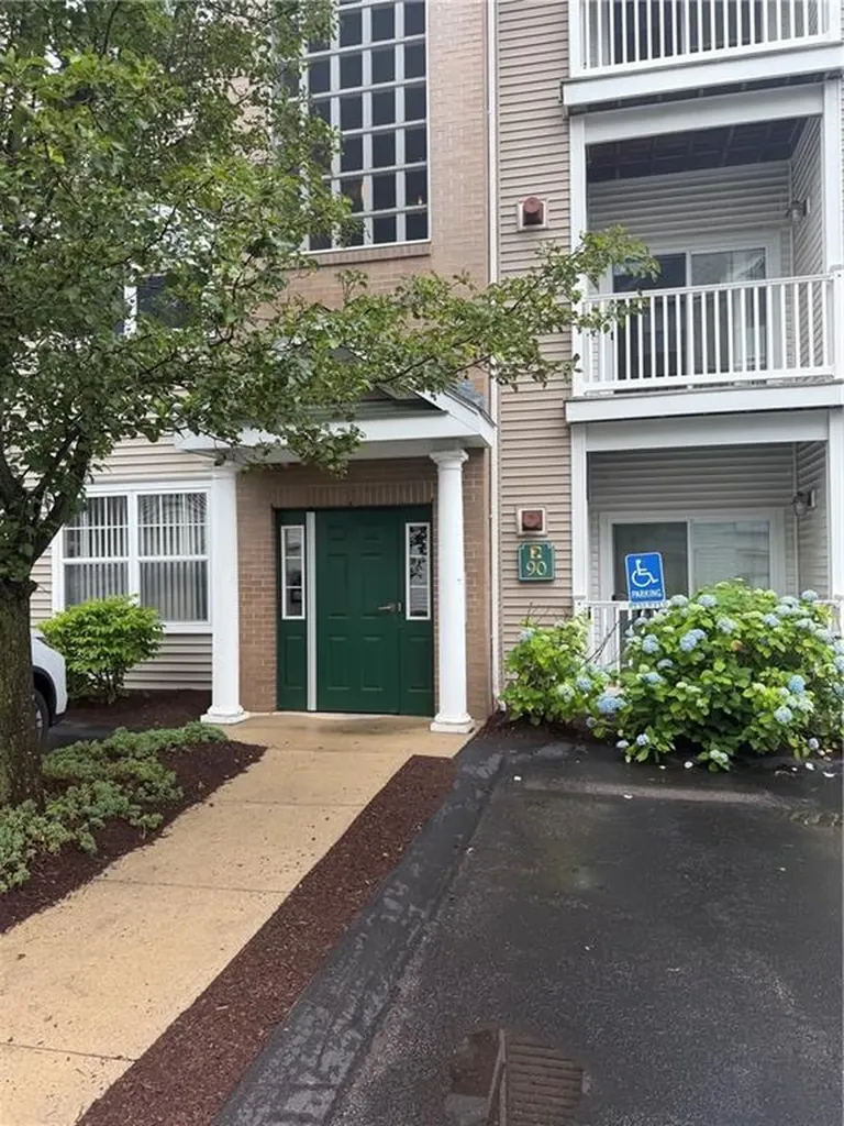 90 Mill Street Woonsocket RI 02895