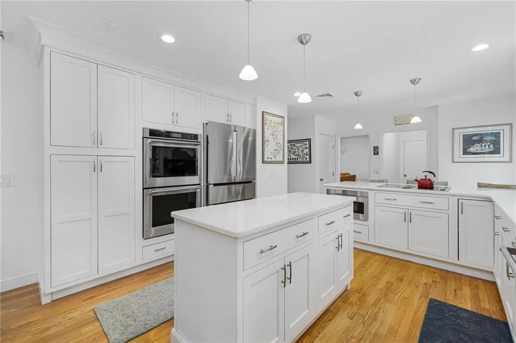 7 Ledgemont Drive Warwick RI 02886