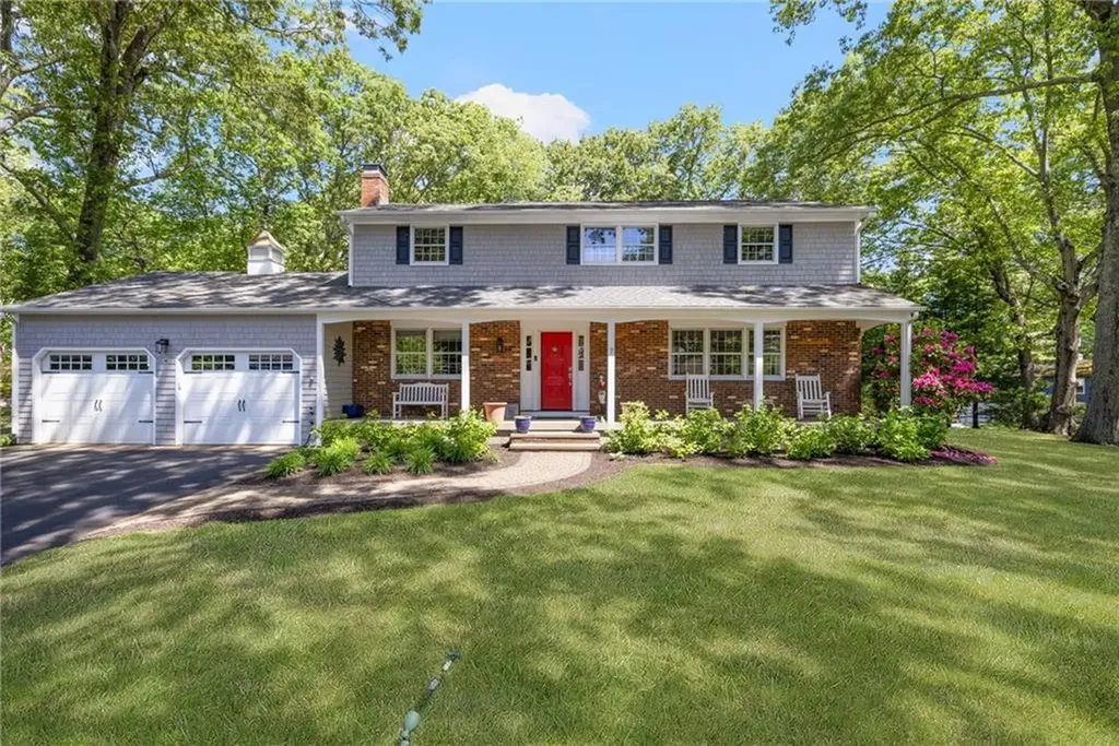7 Ledgemont Drive Warwick RI 02886