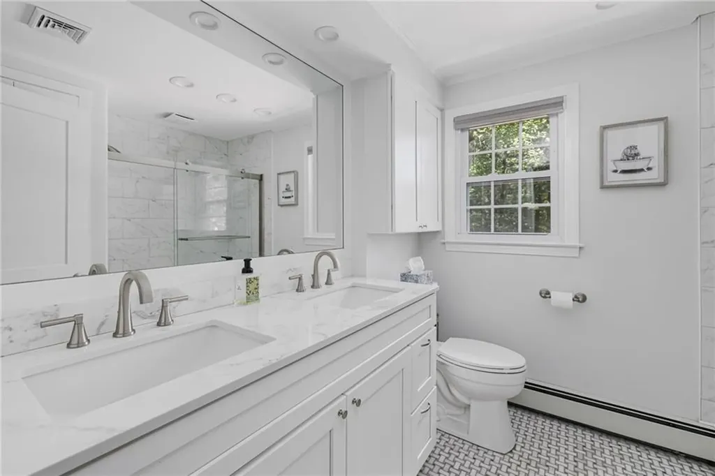 7 Ledgemont Drive Warwick RI 02886