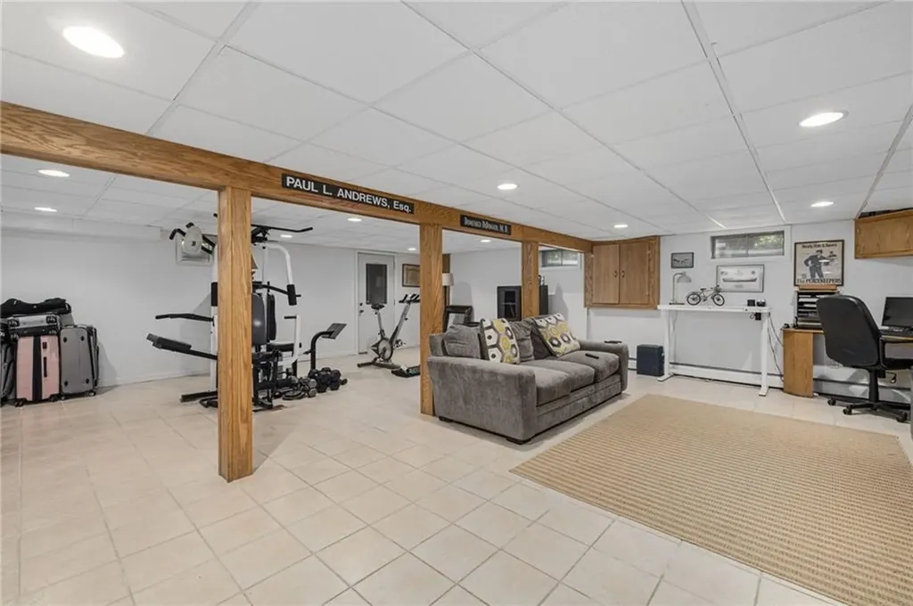 7 Ledgemont Drive Warwick RI 02886