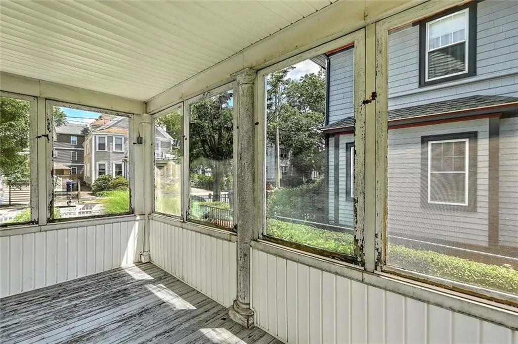 20 Summit Avenue Providence RI 02906