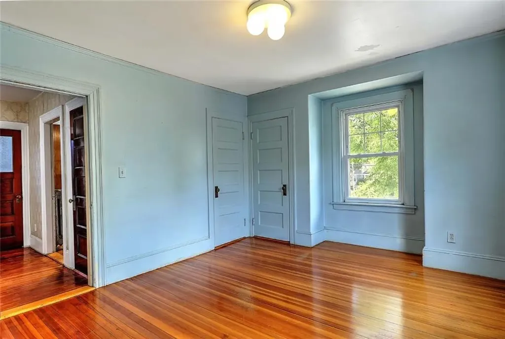 20 Summit Avenue Providence RI 02906