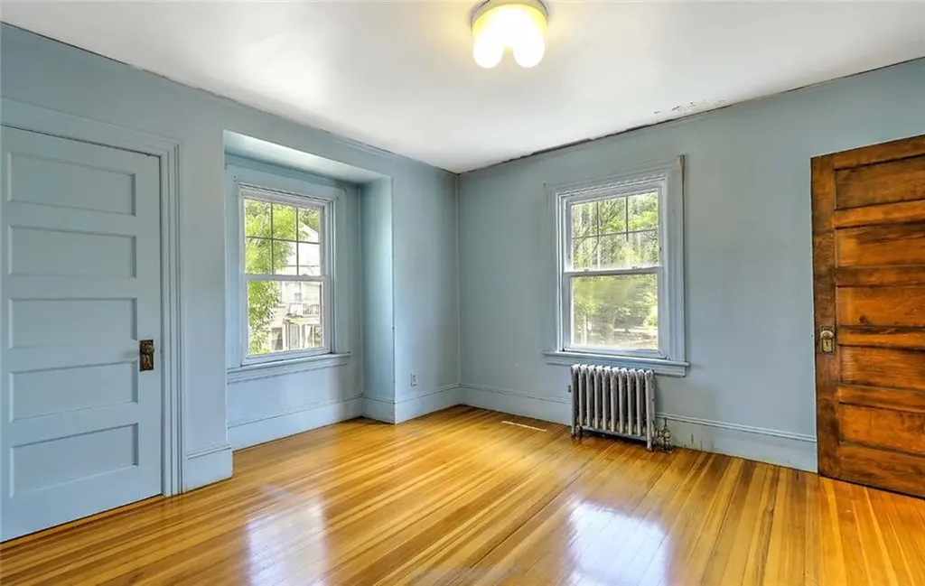 20 Summit Avenue Providence RI 02906