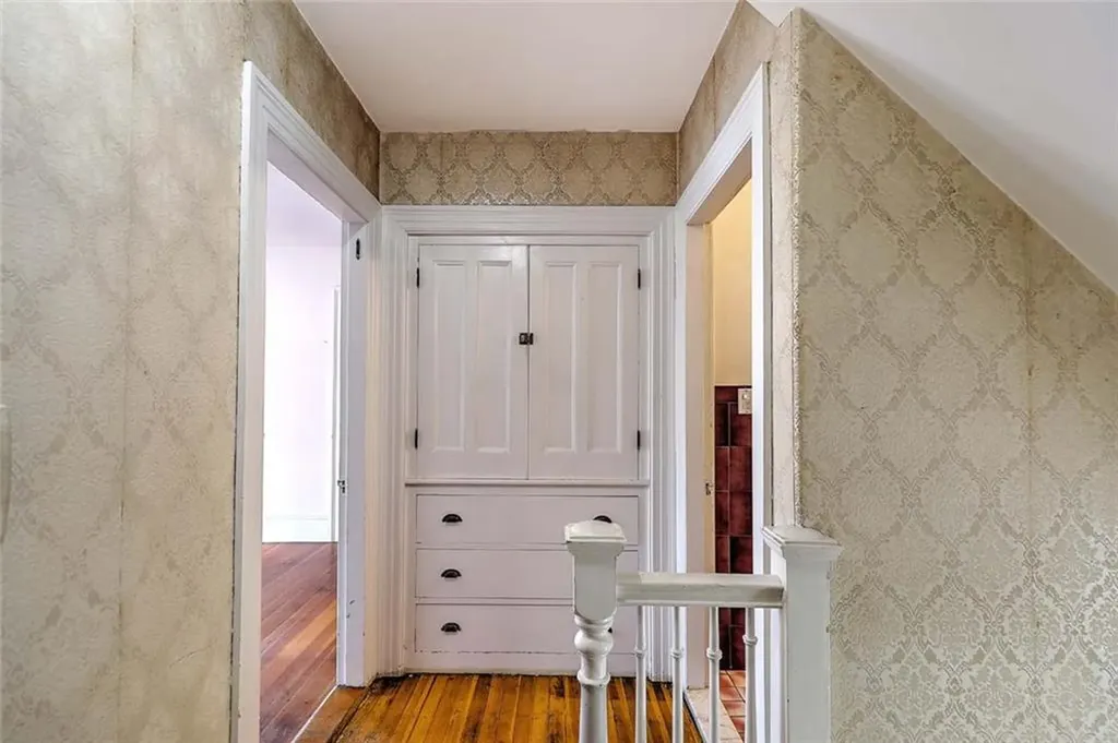 20 Summit Avenue Providence RI 02906