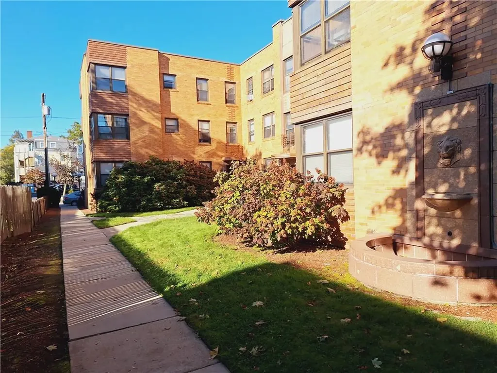 218 Waterman Street Providence RI 02906