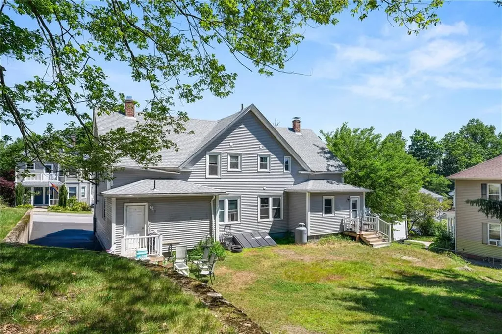 32 Harris Avenue West Warwick RI 02893