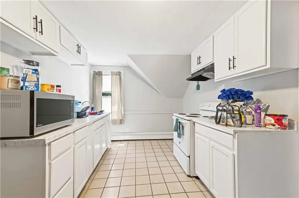 32 Harris Avenue West Warwick RI 02893