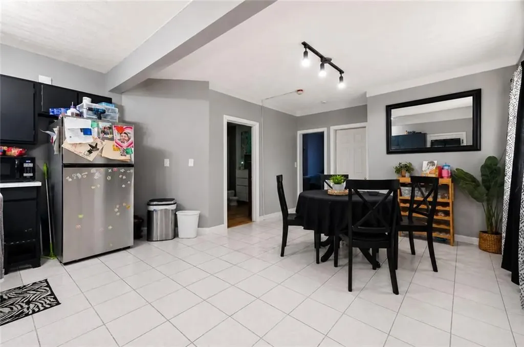 32 Harris Avenue West Warwick RI 02893