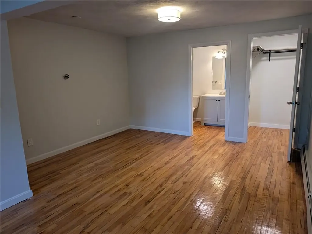 444 Woodward Road North Providence RI 02904