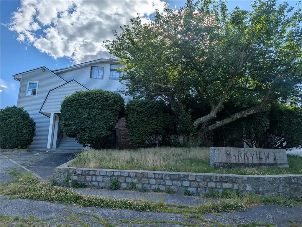 444 Woodward Road North Providence RI 02904