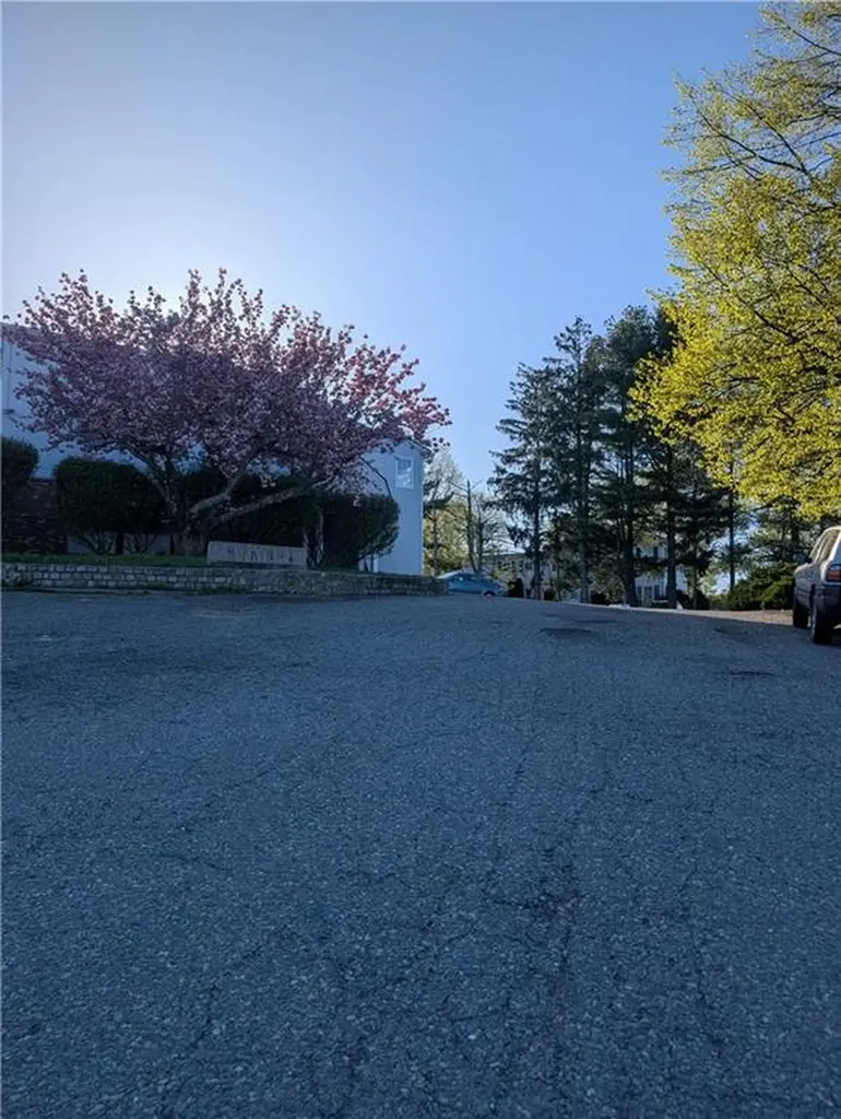 444 Woodward Road North Providence RI 02904