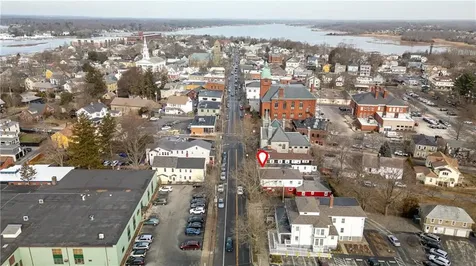 546 Main Street Warren RI 02885