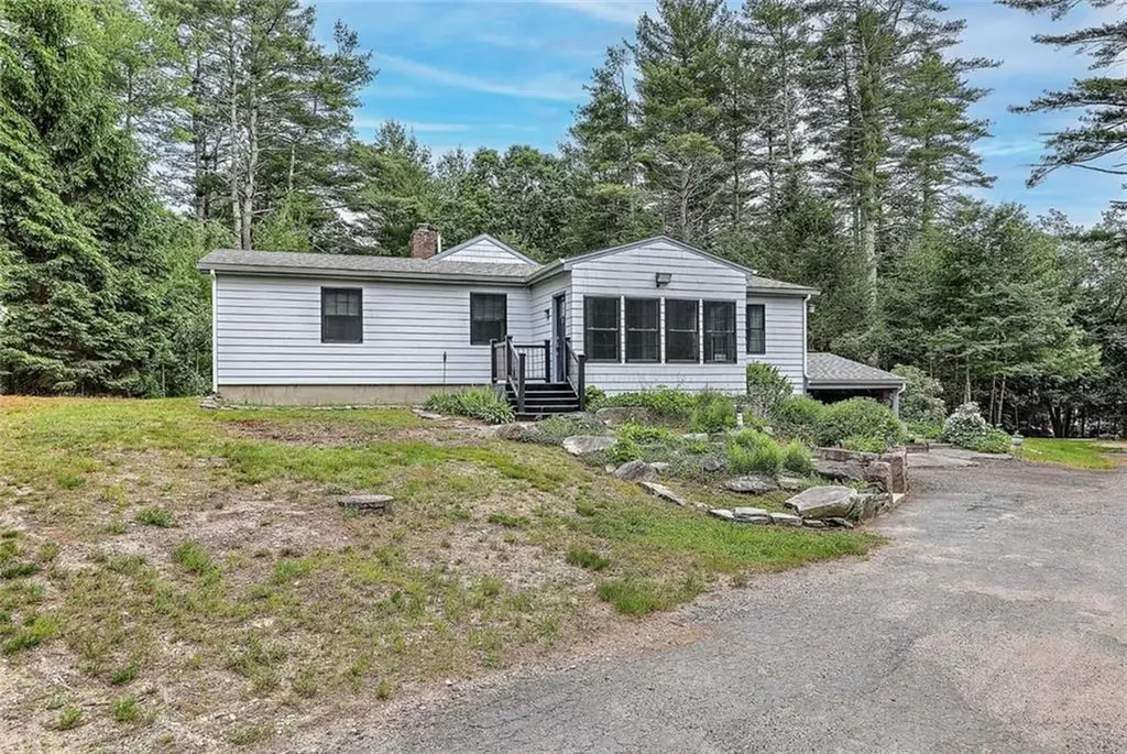 89 Skunk Hill Road Hopkinton RI 02832