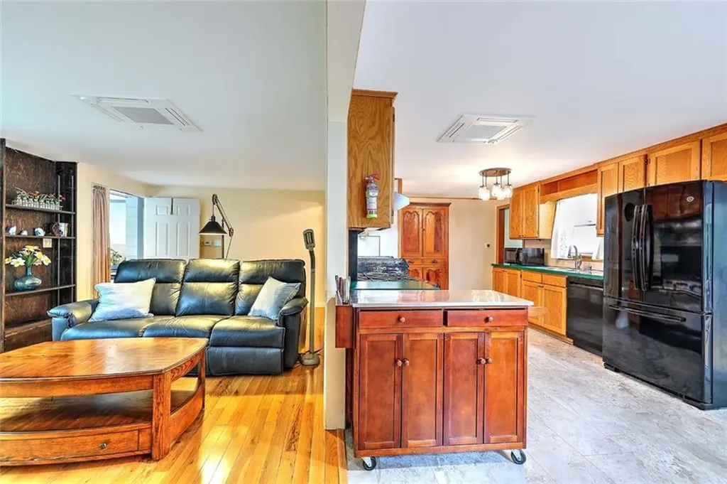 89 Skunk Hill Road Hopkinton RI 02832
