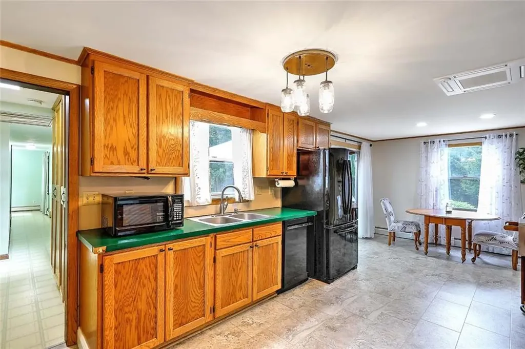 89 Skunk Hill Road Hopkinton RI 02832