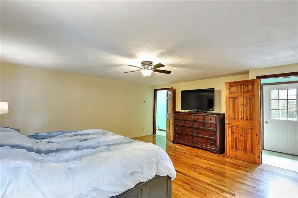 89 Skunk Hill Road Hopkinton RI 02832