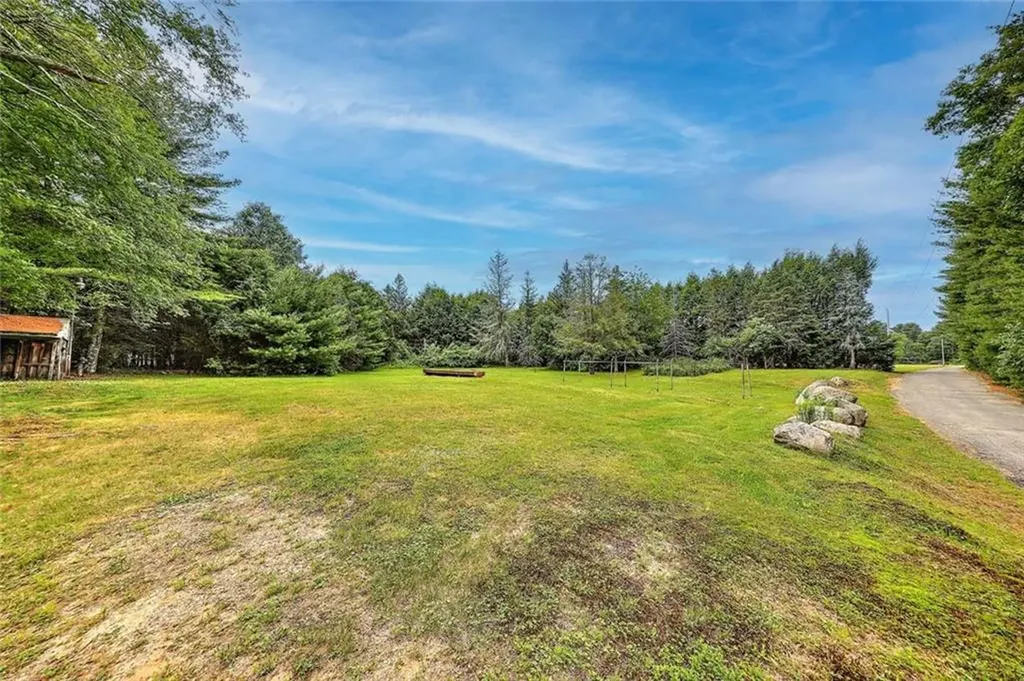 89 Skunk Hill Road Hopkinton RI 02832