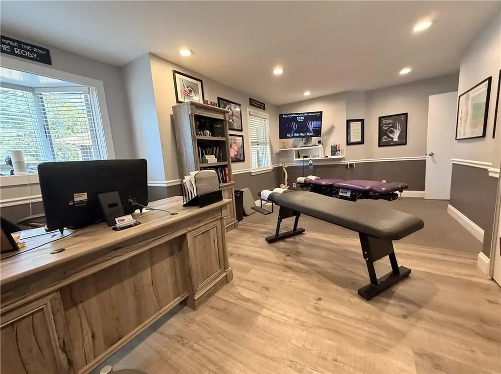 2797 Post Road Warwick RI 02886