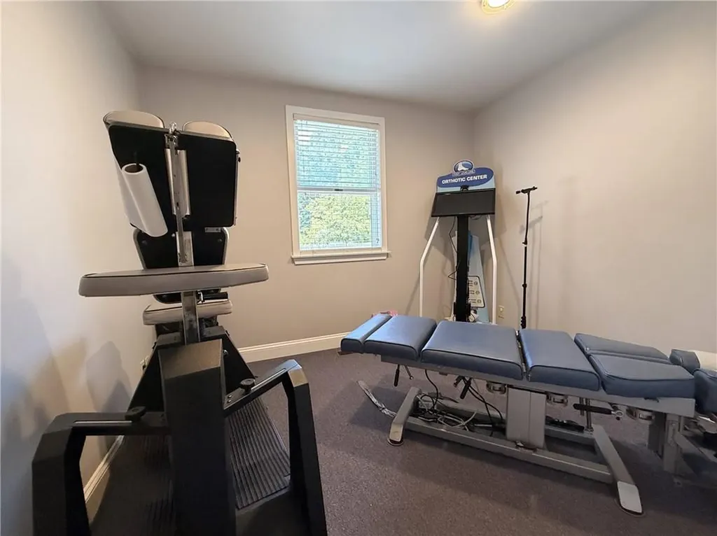 2797 Post Road Warwick RI 02886