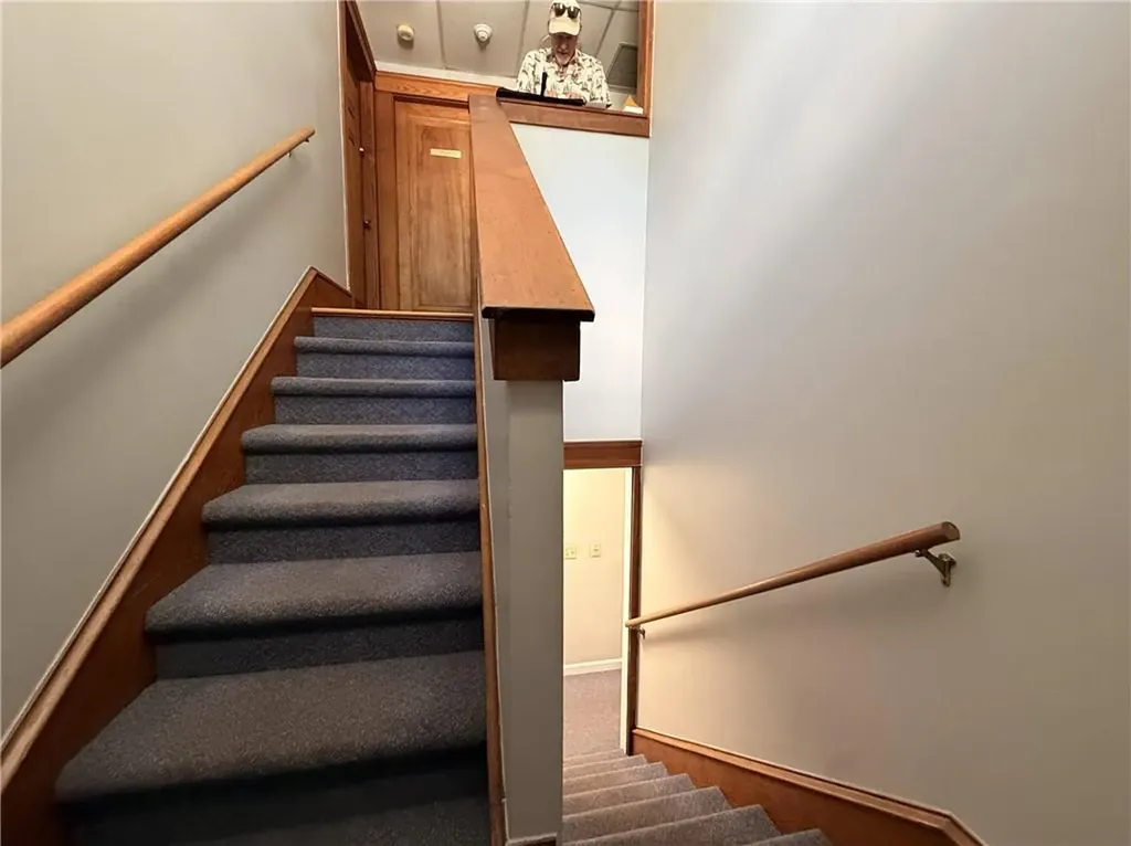 2797 Post Road Warwick RI 02886