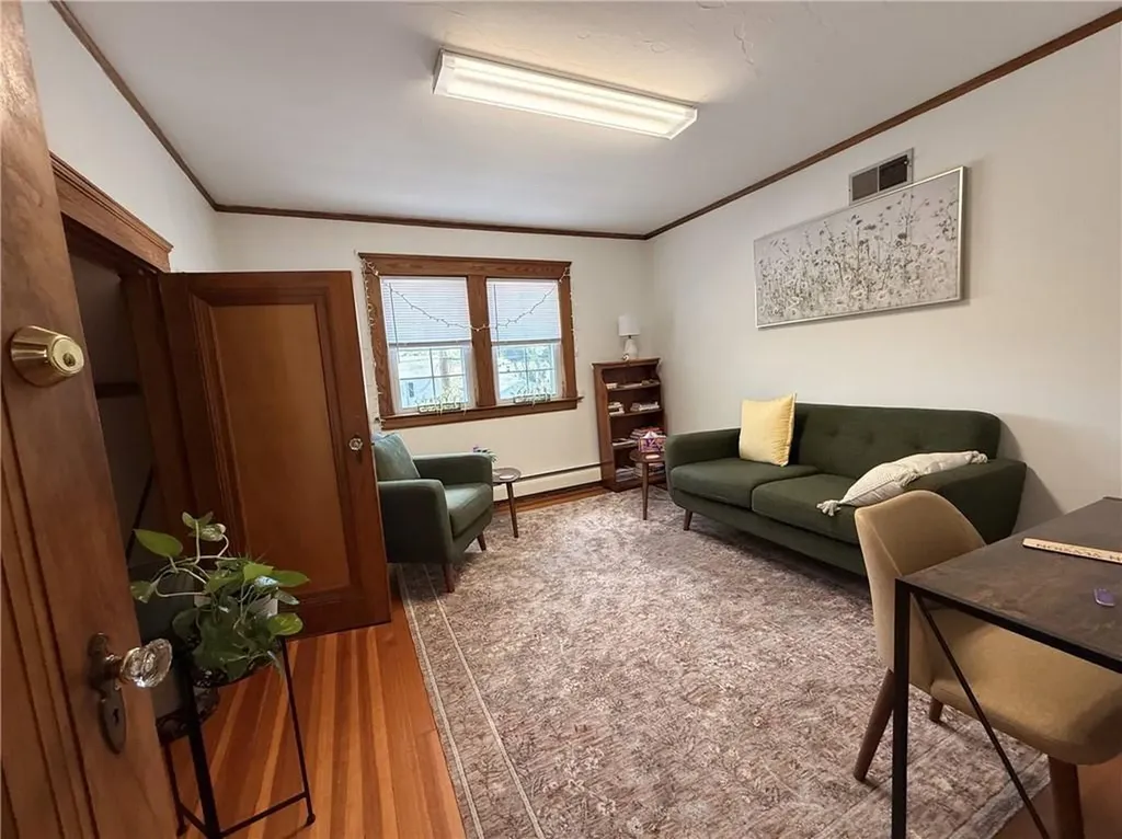 2797 Post Road Warwick RI 02886
