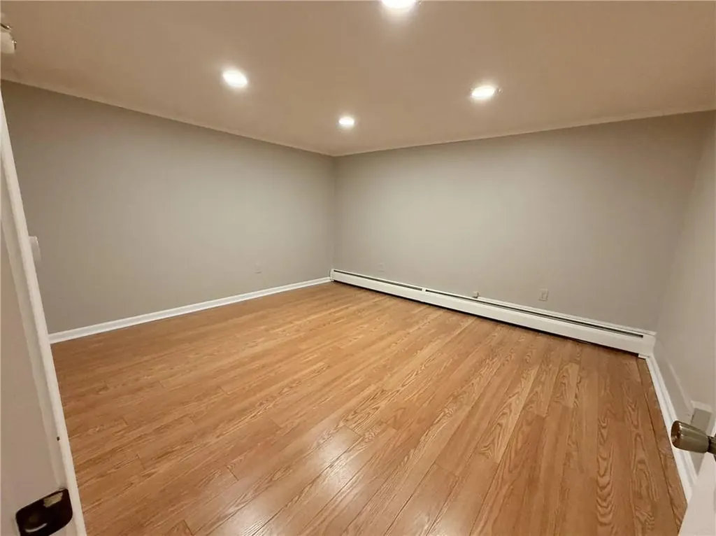 2797 Post Road Warwick RI 02886