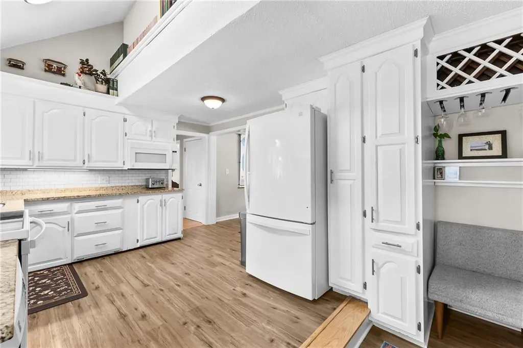 105 Ballston Avenue Pawtucket RI 02861