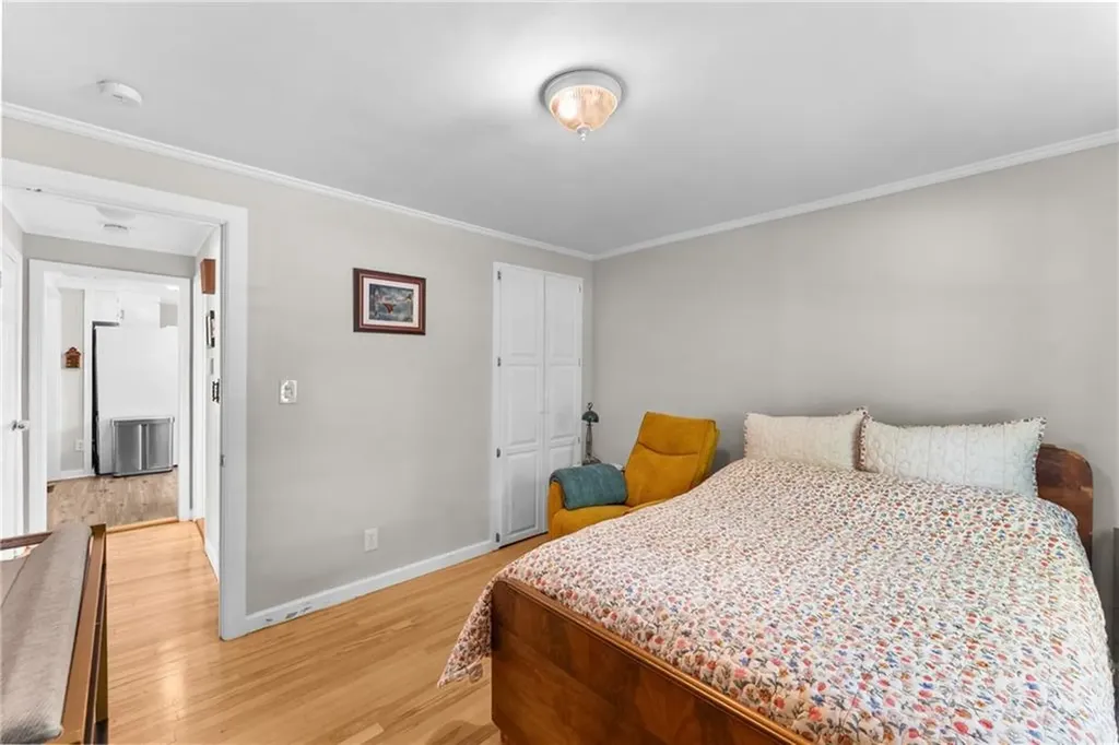 105 Ballston Avenue Pawtucket RI 02861