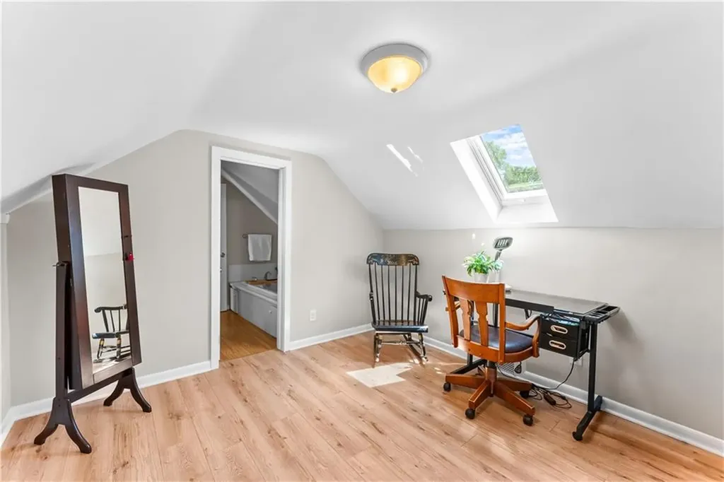 105 Ballston Avenue Pawtucket RI 02861