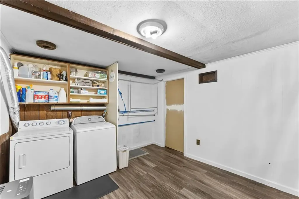 105 Ballston Avenue Pawtucket RI 02861