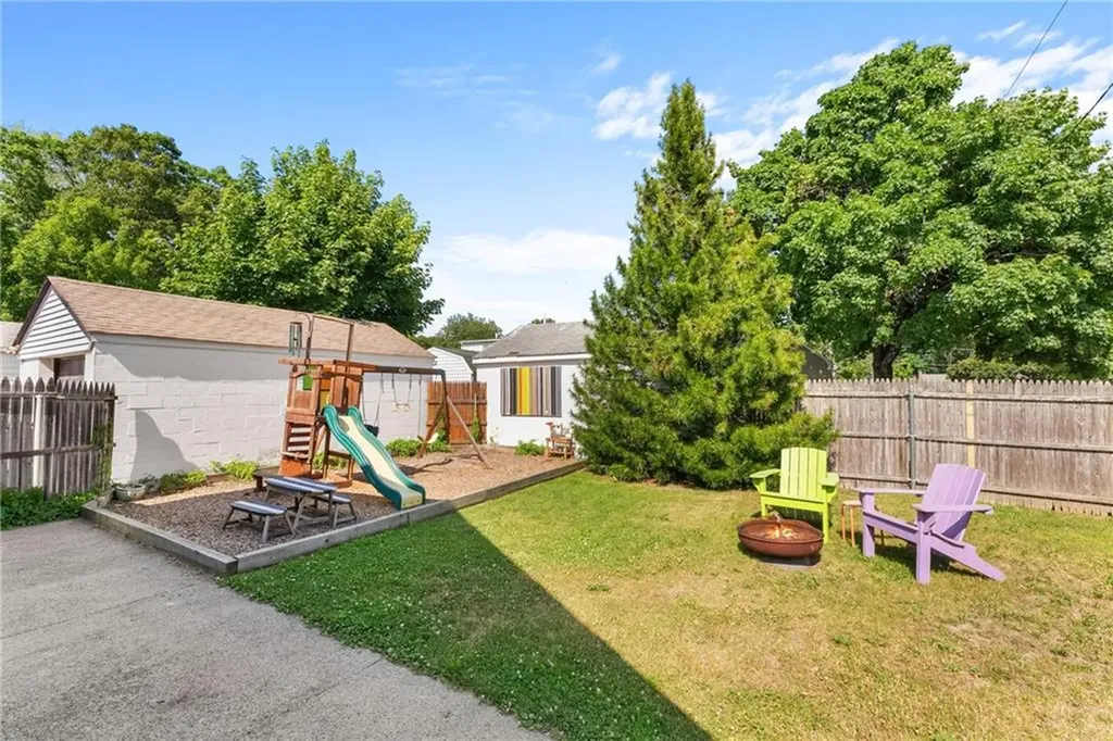 105 Ballston Avenue Pawtucket RI 02861