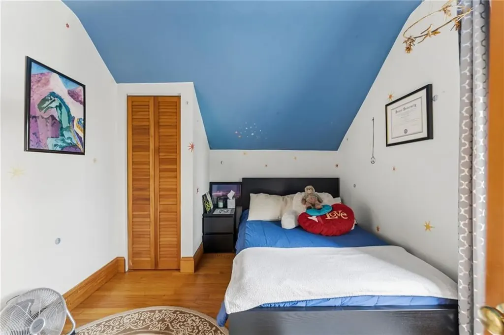 271 Highland Avenue Providence RI 02906