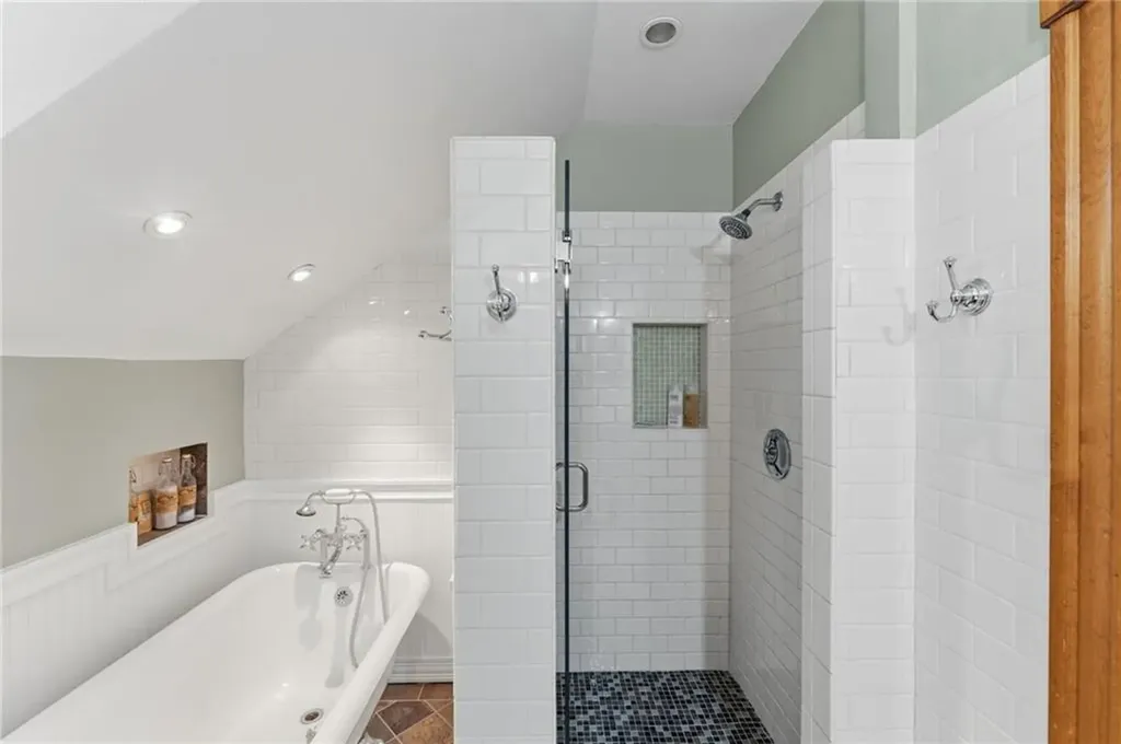 271 Highland Avenue Providence RI 02906
