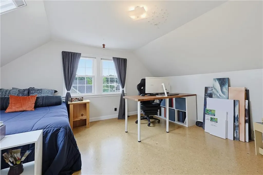 82 Leroy Drive East Providence RI 02915