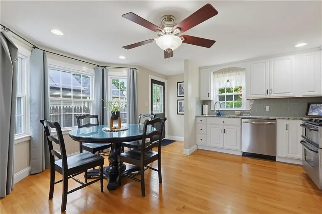 82 Leroy Drive East Providence RI 02915