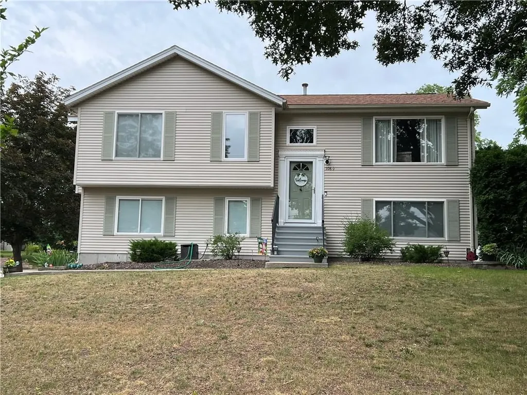 1089 Greenwich Avenue Warwick RI 02886