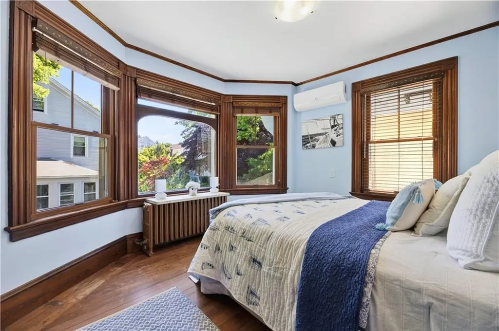 12 1/2 Park Street Newport RI 02840