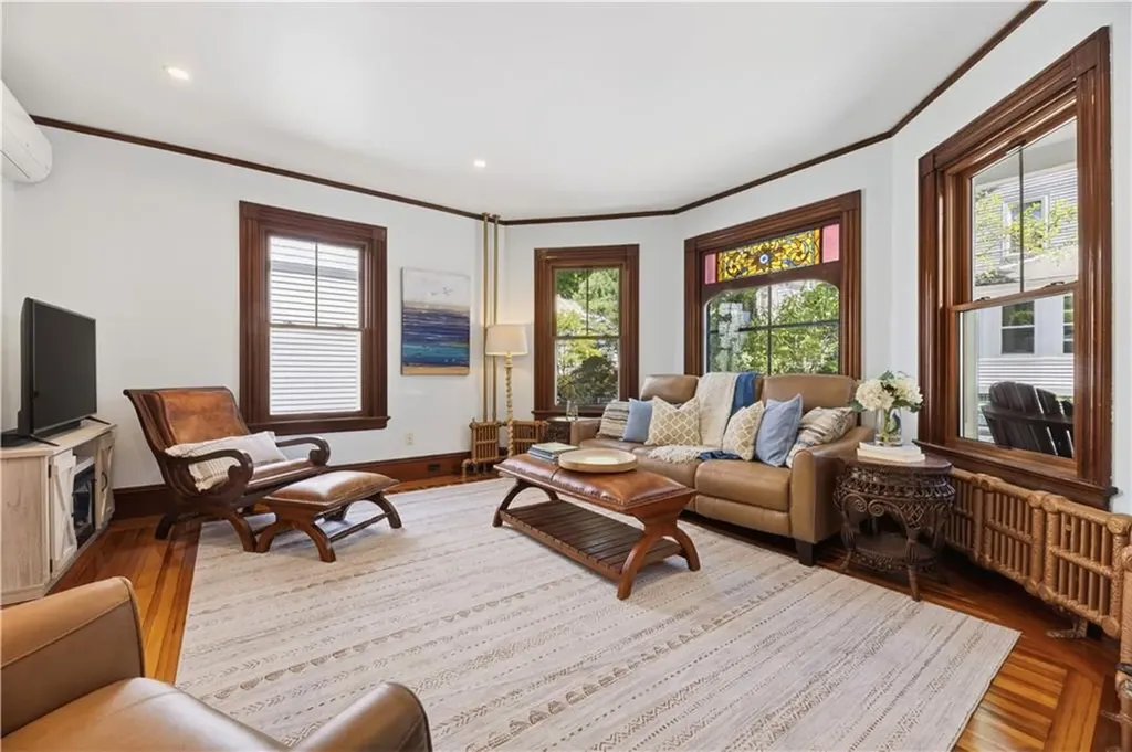 12 1/2 Park Street Newport RI 02840