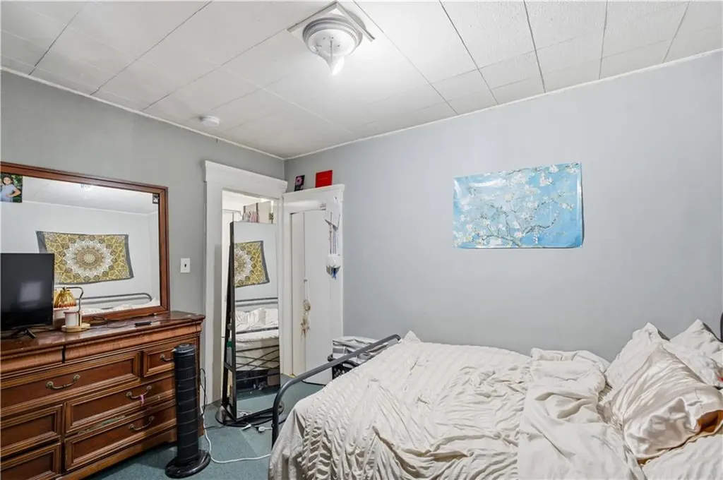 14 16 Garfield Avenue East Providence RI 02916