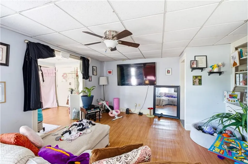14 16 Garfield Avenue East Providence RI 02916